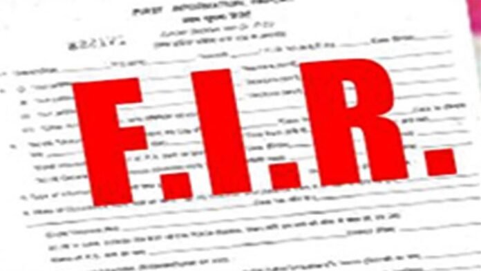 खनिज अधिकारी दंगे कराना चाहती है... वीडियो बनाकर कर आरोप लगाने वाले के खिलाफ FIR दर्ज