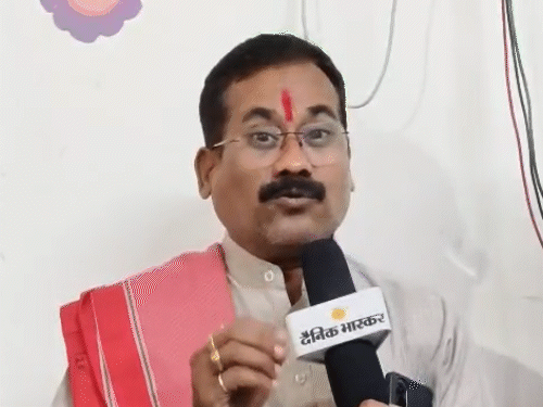 अमित बघेल की मां का निधन…थाने में करेंगे सरेंडर:रायपुर कोर्ट-परिसर में फोर्स तैनात, सुप्रीम कोर्ट ने लगाई थी फटकार,12 राज्यों में दर्ज हैं FIR