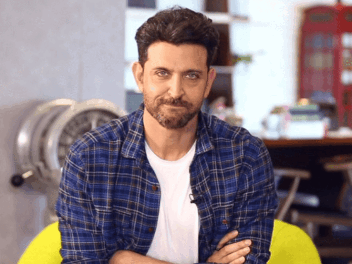 ट्रोलिंग के बाद ऋतिक ने की धुरंधर पर दूसरी पोस्ट:पहले कहा था- इसकी राजनीति से सहमत नहीं, अब तारीफ करने पर उड़ रहा है मजाक