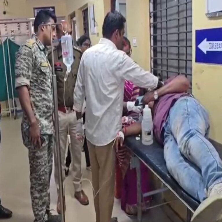 सुकमा DSP को युवक-युवती ने मारा चाकू:पीछा करते हुए दंतेवाड़ा पहुंचे थे, सिर-गले में आई गंभीर चोटें, दुर्ग के रहने वाले हैं आरोपी