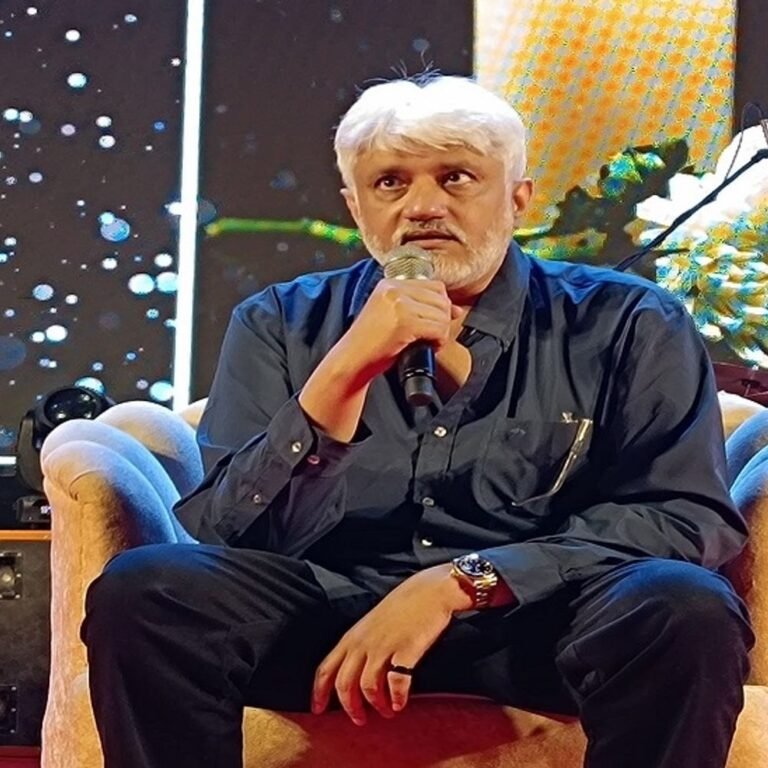 फिल्ममेकर विक्रम भट्ट गिरफ्तार:30 करोड़ की धोखाधड़ी का आरोप, मुंबई-राजस्थान पुलिस ने साली के घर से पकड़ा