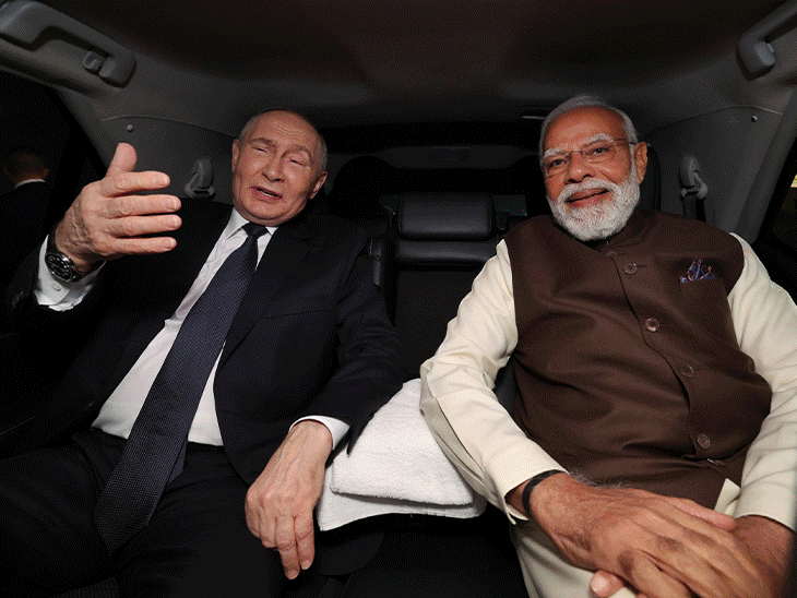 पुतिन ऑरस सीनेट छोड़ टोयोटा-फॉर्च्यूनर में मोदी के साथ बैठे:रूसी में लिखी गीता का गिफ्ट, 21 तोपों की सलामी, राजघाट में रामधुन सुनी; 22 PHOTOS