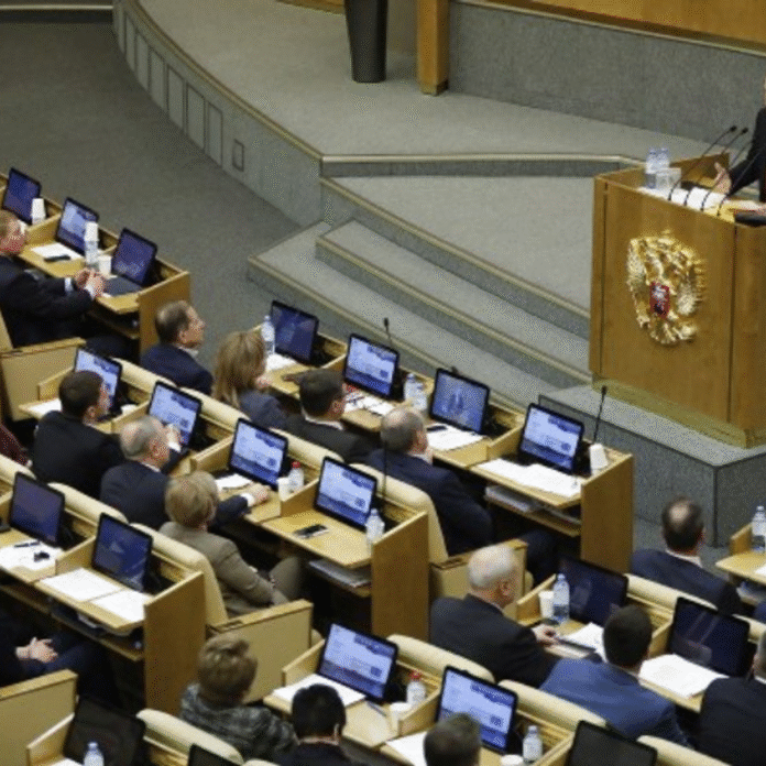 रूसी संसद में भारत से रक्षा समझौते पर वोटिंग आज:पुतिन के दौरे से पहले मंजूरी मिलेगी; एक-दूसरे के सैन्य ठिकानों का इस्तेमाल कर सकेंगे