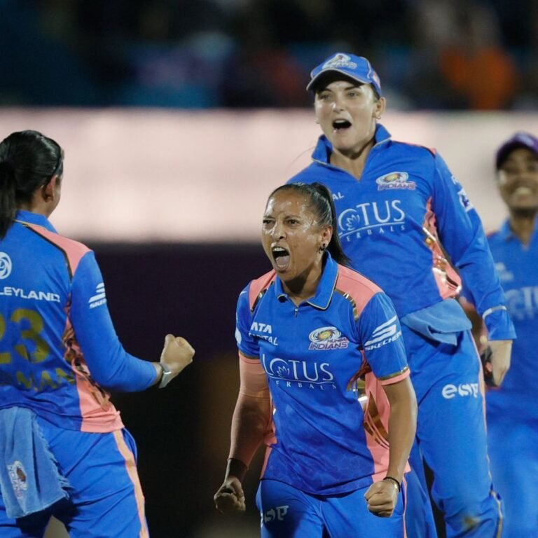 WPL में MI vs GG:मुंबई ने टॉस जीतकर बॉलिंग चुनी, हेली मैथ्यूज की वापसी; गुजरात लगातार 2 मैच जीत चुकी