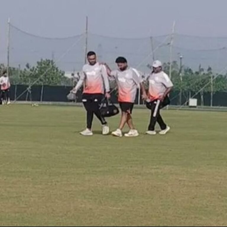 नेट प्रैक्टिस के दौरान पंत चोटिल:पसली में गेंद लगी, दर्द से कराहते हुए जमीन पर बैठे; न्यूजीलैंड से पहला वनडे खेलना तय नहीं