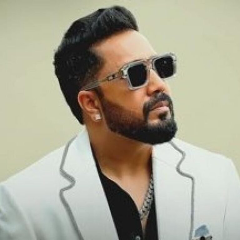 आवारा कुत्तों के लिए मीका सिंह का बड़ा ऐलान:10 एकड़ जमीन दान करेंगे, सुप्रीम कोर्ट से अपील कर कहा- सही स्टाफ उपलब्ध करवाया जाए