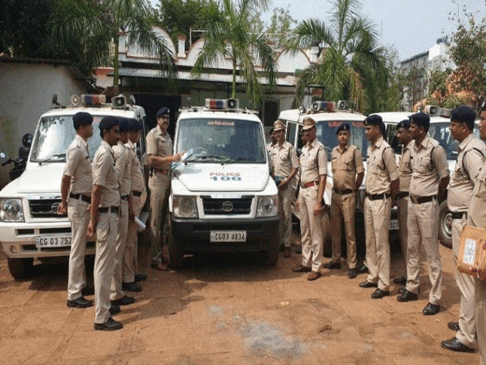 रायपुर में कल से लागू होगा पुलिस कमिश्नर सिस्टम:21 थाने कमिश्नर और 12 थाने SP संभालेंगे, 2 हिस्सों में बंटेगी पुलिस, नोटिफिकेशन जारी