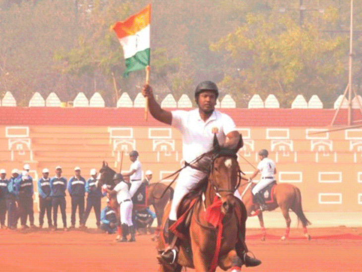 रायपुर में राज्यपाल, बिलासपुर में सीएम साय फहराएंगे तिरंगा:117 टुकड़ियां, पुलिस डॉग स्क्वाड भी करेगा परफॉर्म, पुलिस परेड ग्राउंड कार्यक्रम