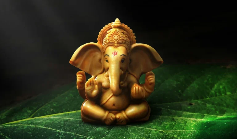 Sakat Chauth 2026 पर करें यह एक काम, भगवान गणेश हर लेंगे जीवन के सारे संकट