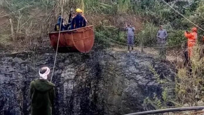 मेघालय में कोयला खदान के भीतर धमाका, 10 मजदूरों की मौत, रेस्क्यू जारी