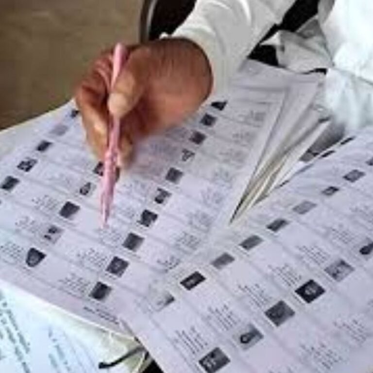 अंतिम आंकड़े एक-दो दिन में होंगे जारी:दस्तावेजों में कमी, 1.33 लाख को नोटिस, पर 32153 नाम जुड़े, एक लाख से ज्यादा कटे