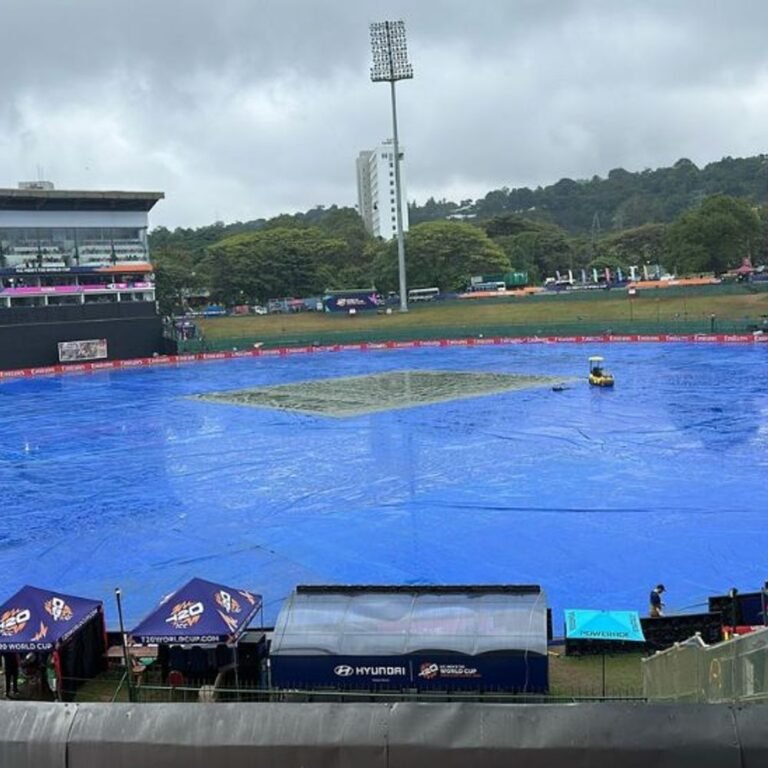 टी-20 वर्ल्डकप- बारिश के कारण जिम्बाब्वे-आयरलैंड मैच में देरी:अगर मैच रद्द हुआ तो ऑस्ट्रेलिया बाहर, जिम्बाब्वे के पास सुपर-8 में पहुंचने का मौका