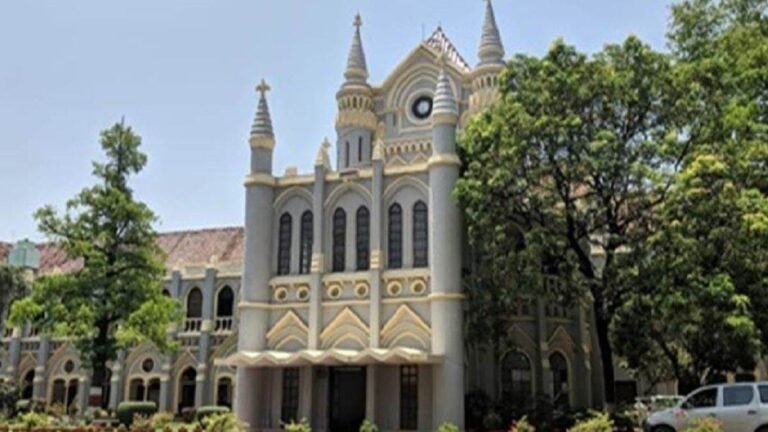 भ्रूण लेकर MP हाईकोर्ट पहुंचा युवक बोला- 200 करोड़ के फर्जीवाड़े की शिकायत पर हो रहीं संदिग्ध घटनाएं और हमले