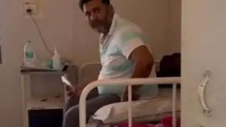 कैदी या ‘VIP’ मेहमान? चेक बाउंस के दोषी को अस्पताल में मिला प्राइवेट रूम, मोबाइल चलाते वीडियो वायरल