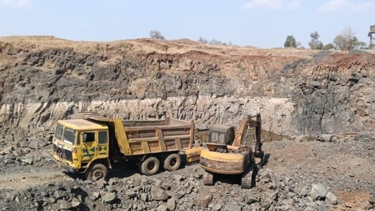 MP के बैतूल में अवैध खनन करने वाले क्रशर संचालक पर दो करोड़ 12 लाख से अधिक का जुर्माना