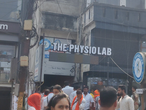 चंगाई सभा में यीशु को भगवान से बड़ा बताया:धर्म बदलने पर नौकरी-इलाज का दिया लालच, हिंदू-संगठन के विरोध पर विवाद; चार आरोपी हिरासत में