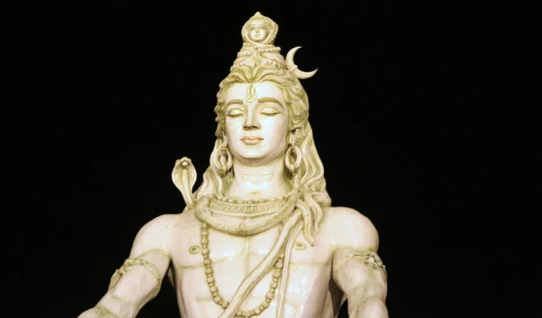 Som Pradosh Vrat का महासंयोग: इस एक व्रत से मिलेगा Stress Relief, जानें Puja Vidhi