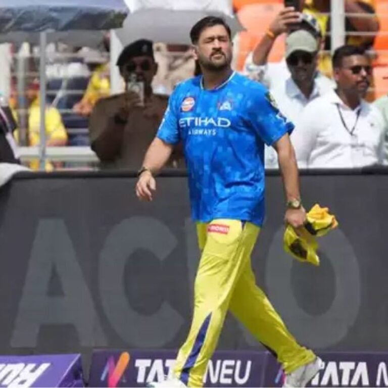 धोनी 2 हफ्ते IPL से बाहर रह सकते हैं:मांसपेशियों में खिंचाव, CSK ने पोस्ट में जानकारी दी